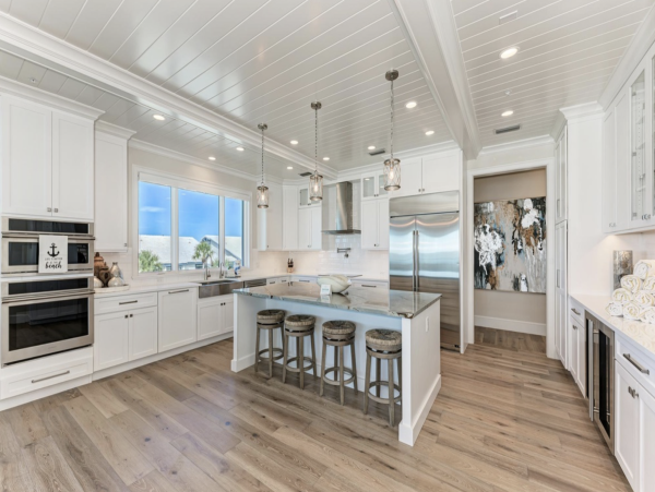 Anna Maria Island Beachfront Condo Rental - Luxury 4-Bedroom Gulf-View Vacation Condo with Pool and Spa